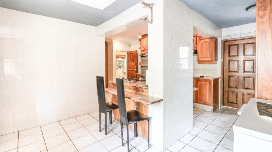 5 Bedroom Property for Sale in Fourways Gauteng