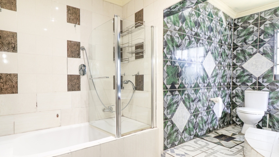 5 Bedroom Property for Sale in Fourways Gauteng