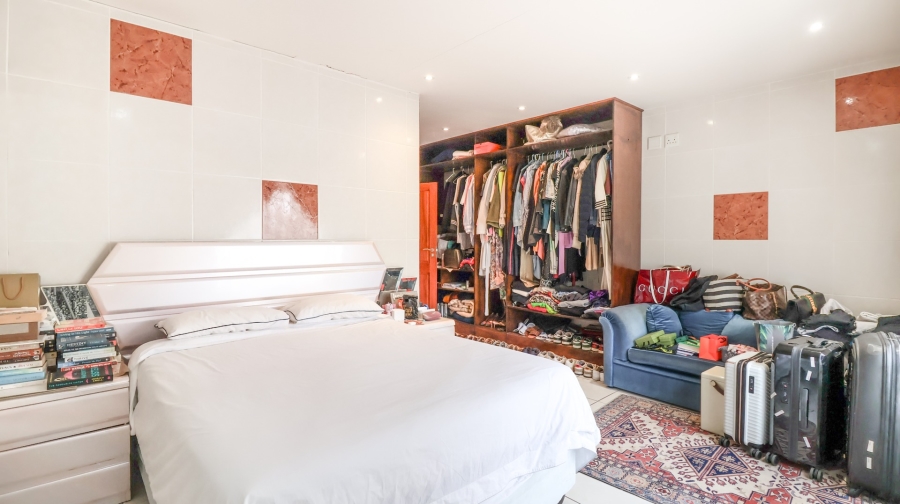 5 Bedroom Property for Sale in Fourways Gauteng