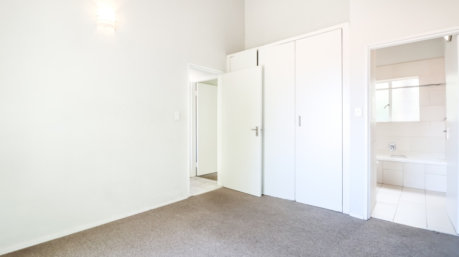 2 Bedroom Property for Sale in Lonehill Gauteng