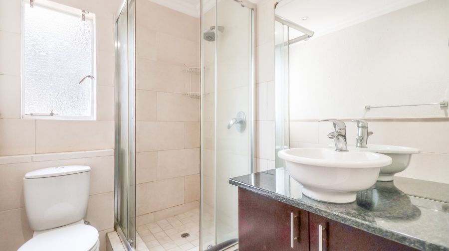 2 Bedroom Property for Sale in Lonehill Gauteng