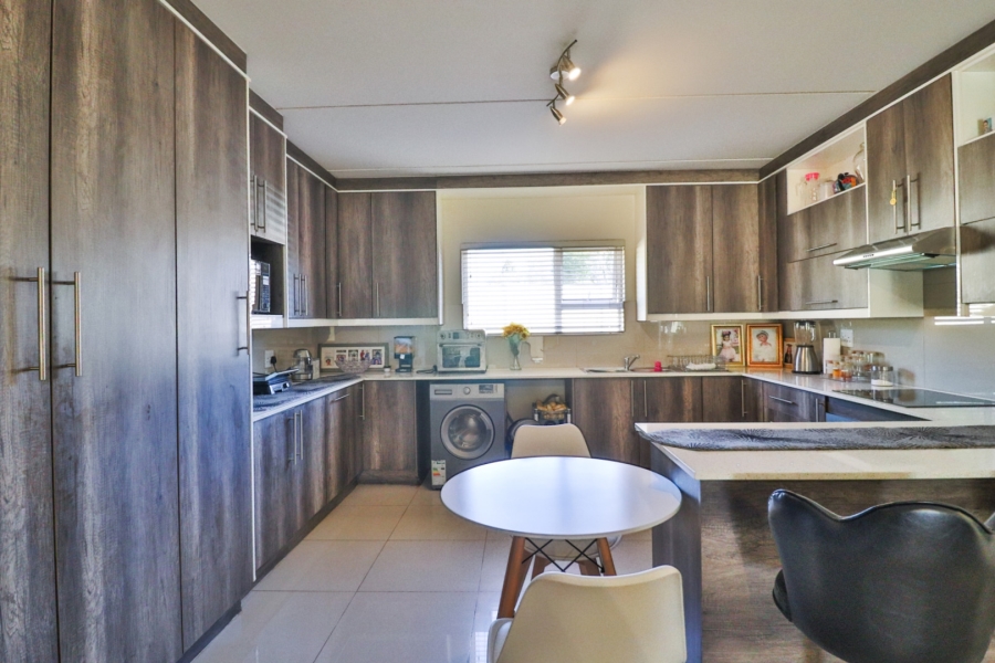 3 Bedroom Property for Sale in Morehill Gauteng