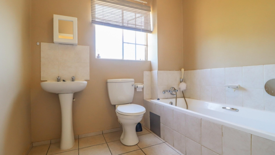 2 Bedroom Property for Sale in Brentwood Gauteng
