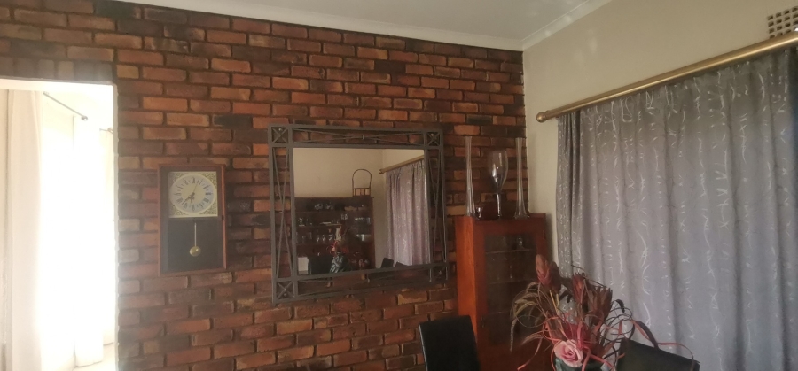 4 Bedroom Property for Sale in Dalpark Proper Gauteng