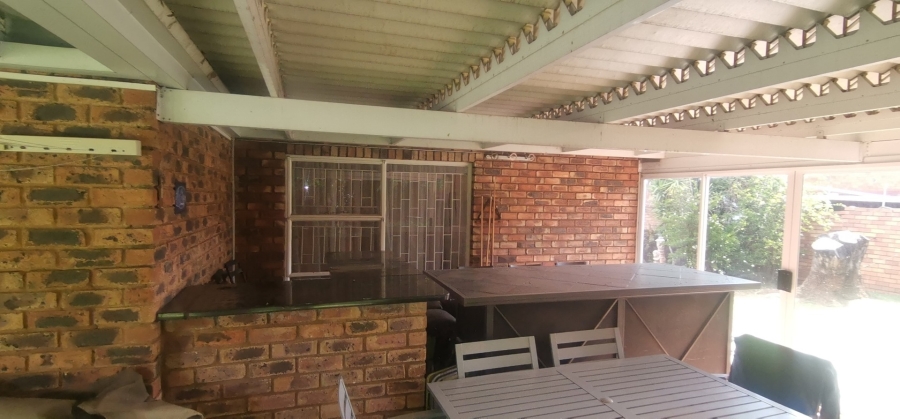 4 Bedroom Property for Sale in Dalpark Proper Gauteng
