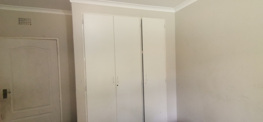 4 Bedroom Property for Sale in Dalpark Proper Gauteng