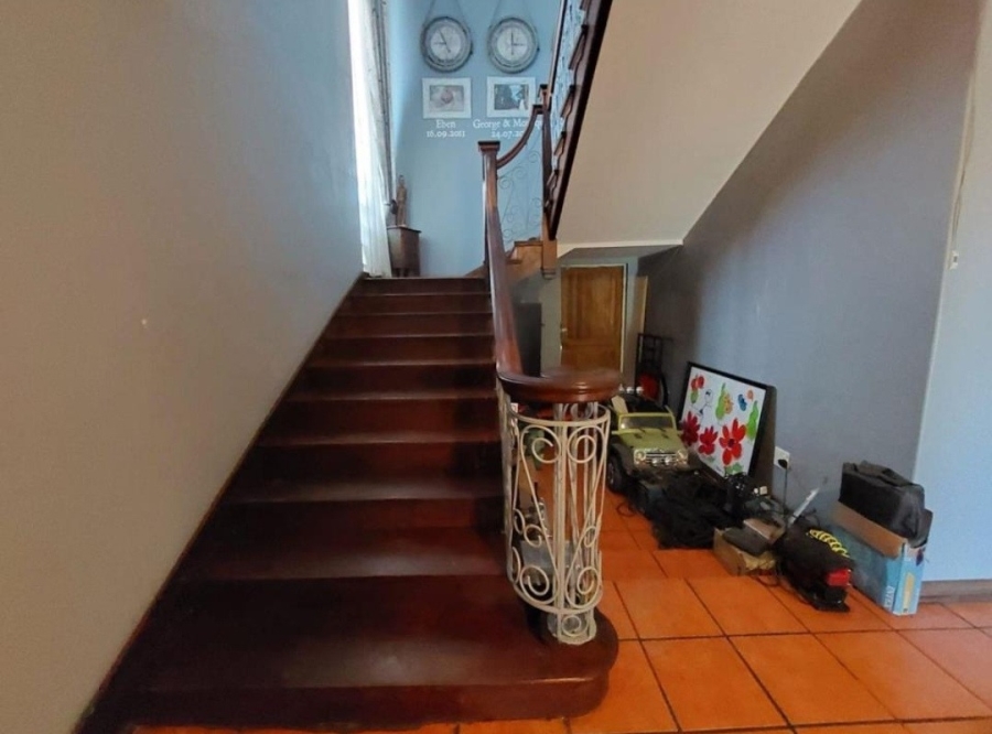 5 Bedroom Property for Sale in Brenthurst Gauteng