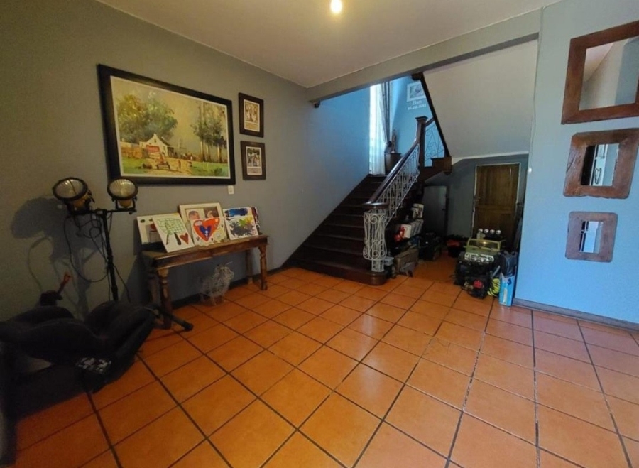 5 Bedroom Property for Sale in Brenthurst Gauteng