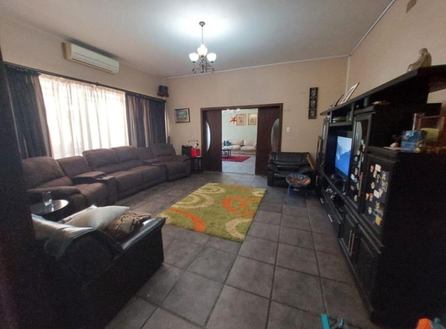 5 Bedroom Property for Sale in Brenthurst Gauteng