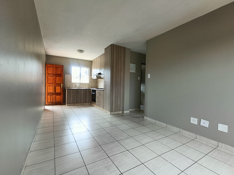 To Let 2 Bedroom Property for Rent in Turf Club Gauteng