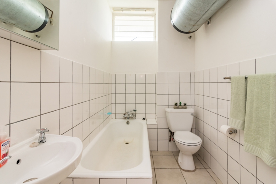 To Let 2 Bedroom Property for Rent in Honeyhills Gauteng