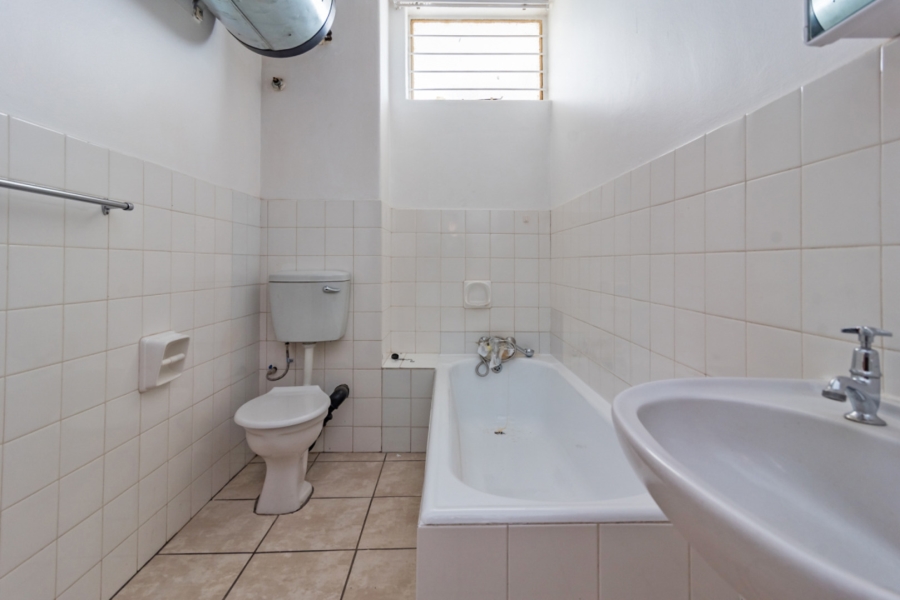 To Let 2 Bedroom Property for Rent in Honeyhills Gauteng