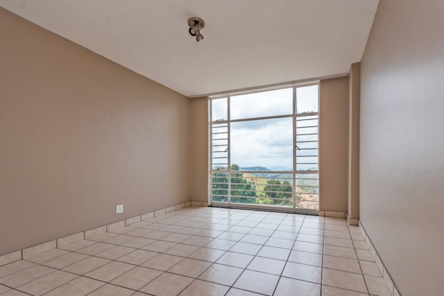 To Let 2 Bedroom Property for Rent in Honeyhills Gauteng