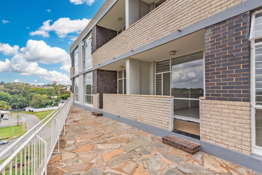To Let 2 Bedroom Property for Rent in Honeyhills Gauteng