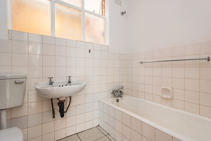 To Let 2 Bedroom Property for Rent in Honeyhills Gauteng