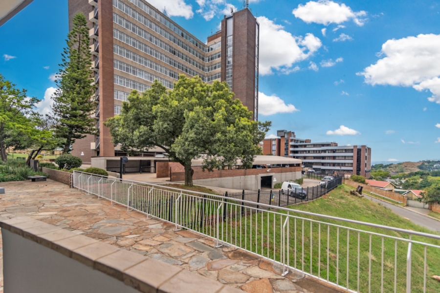 To Let 2 Bedroom Property for Rent in Honeyhills Gauteng