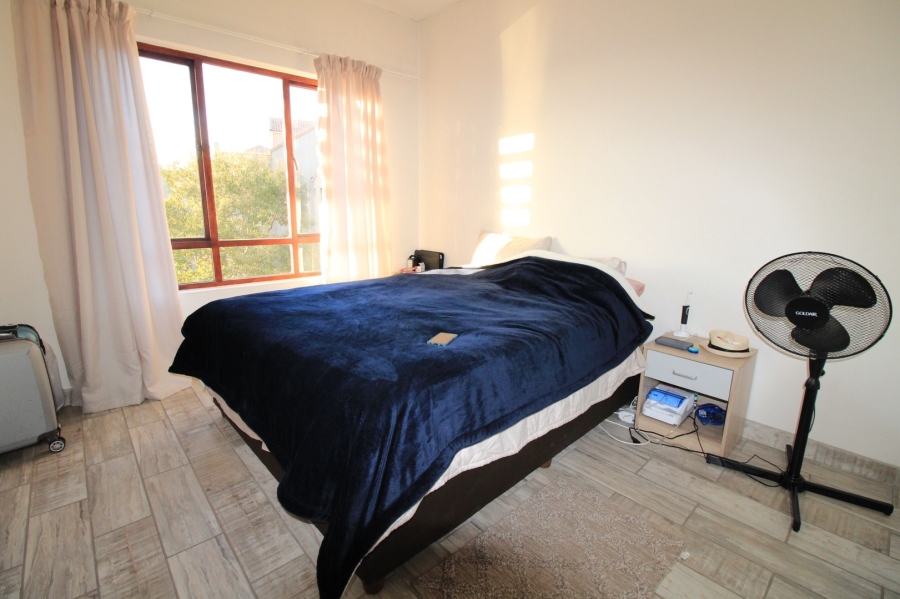 To Let 1 Bedroom Property for Rent in Lonehill Gauteng