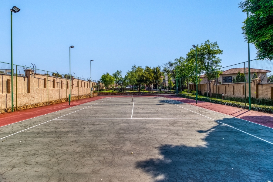 2 Bedroom Property for Sale in Dainfern Gauteng