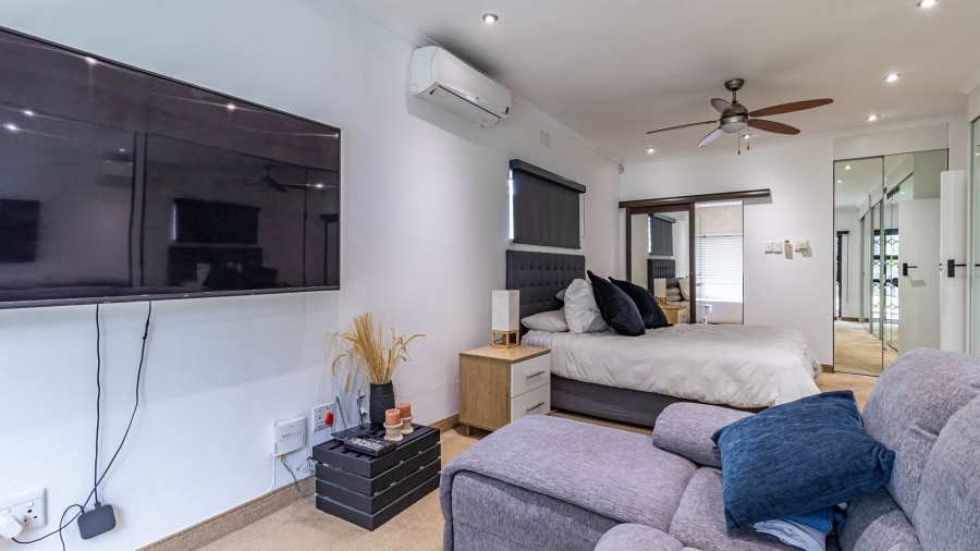 3 Bedroom Property for Sale in Farrarmere Gauteng