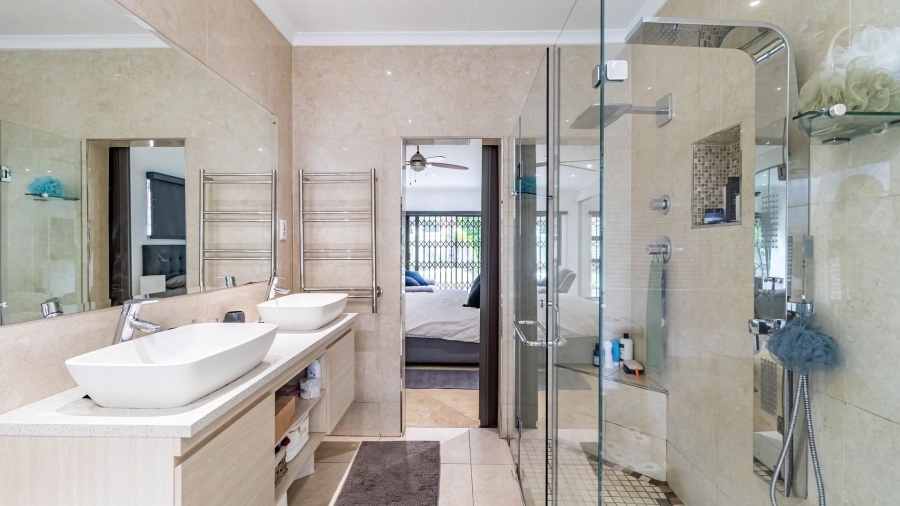 3 Bedroom Property for Sale in Farrarmere Gauteng