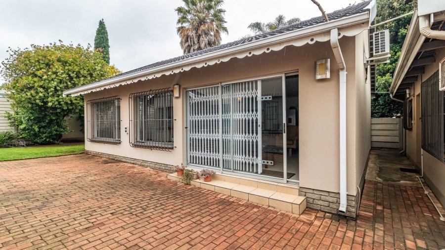 3 Bedroom Property for Sale in Farrarmere Gauteng