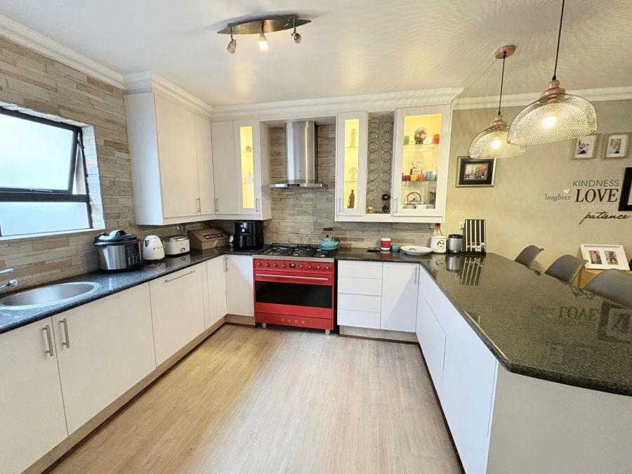 3 Bedroom Property for Sale in Libradene Gauteng