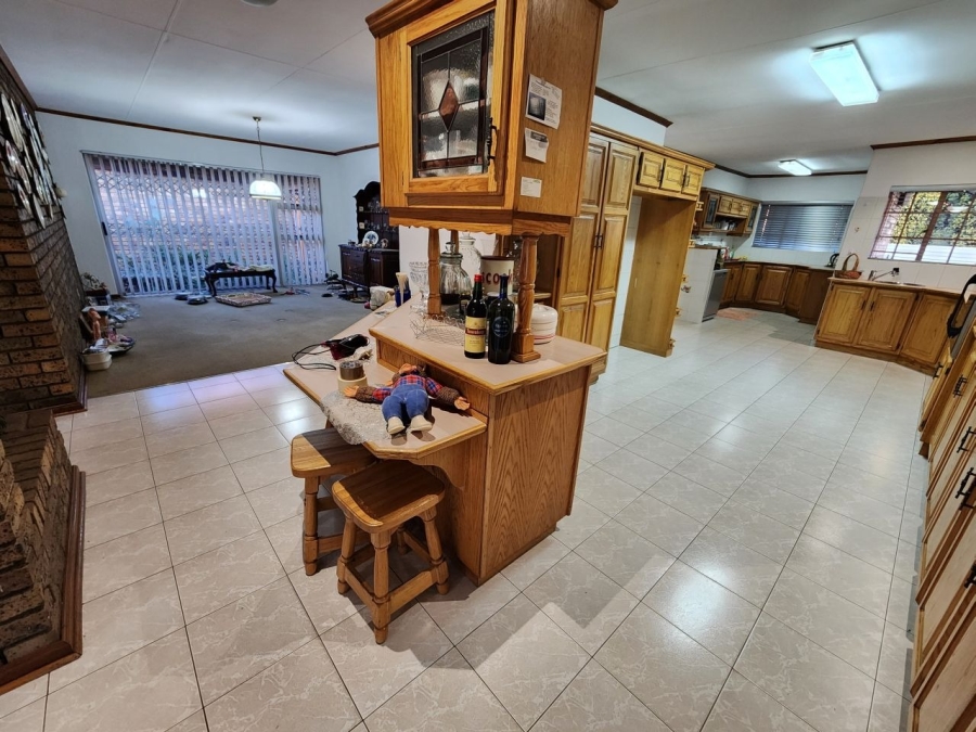 4 Bedroom Property for Sale in Bartlett Gauteng