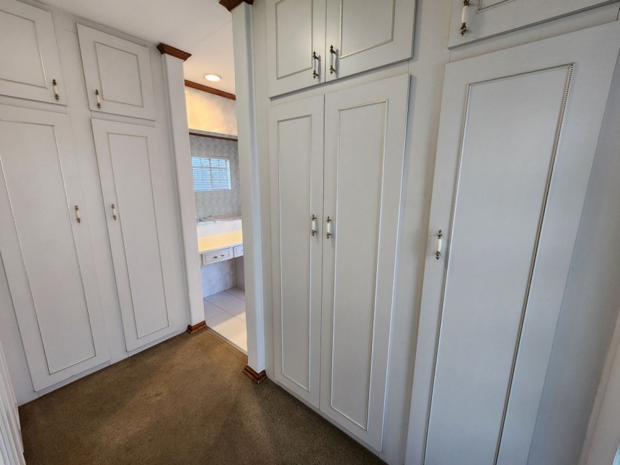 4 Bedroom Property for Sale in Bartlett Gauteng