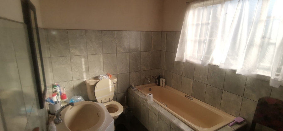 4 Bedroom Property for Sale in New State Areas Gauteng