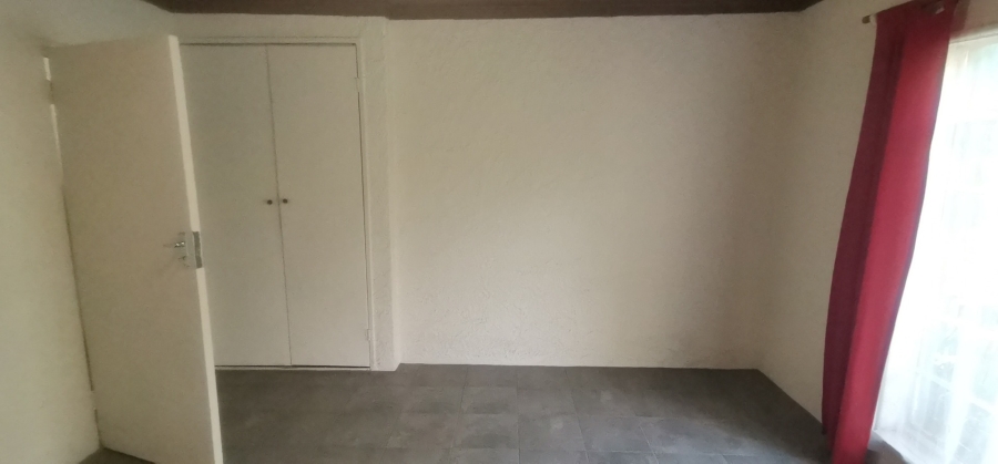 4 Bedroom Property for Sale in New State Areas Gauteng