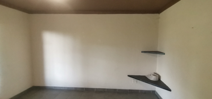 4 Bedroom Property for Sale in New State Areas Gauteng