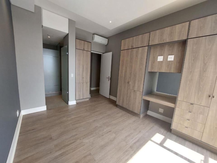 To Let 3 Bedroom Property for Rent in Rosebank Gauteng