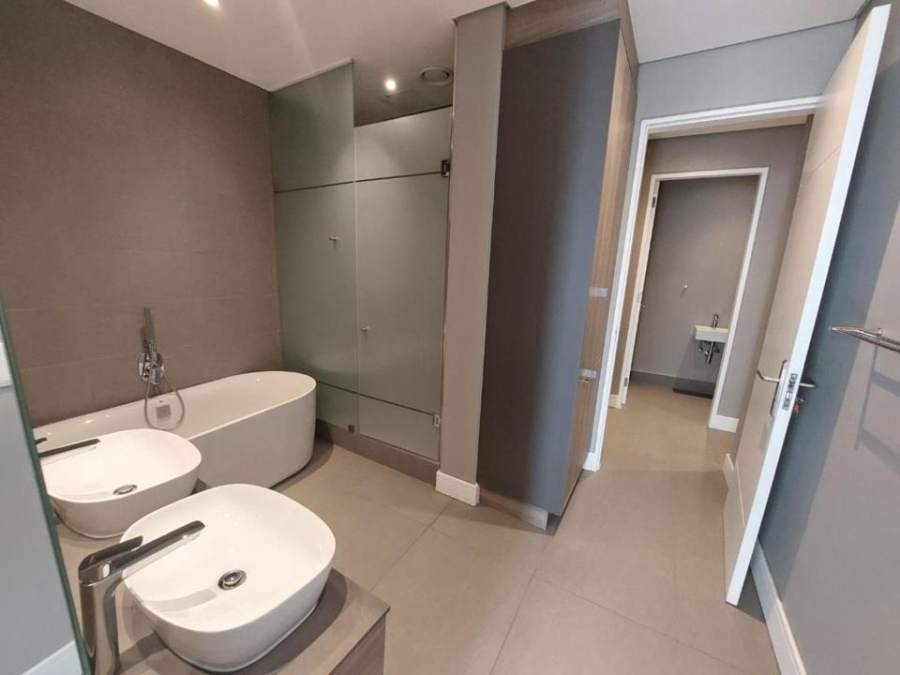 To Let 3 Bedroom Property for Rent in Rosebank Gauteng