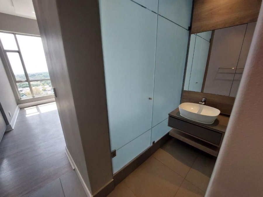 To Let 3 Bedroom Property for Rent in Rosebank Gauteng