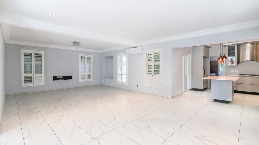 5 Bedroom Property for Sale in Dainfern Golf Estate Gauteng