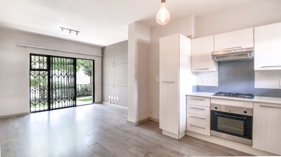 2 Bedroom Property for Sale in Beverley Gauteng