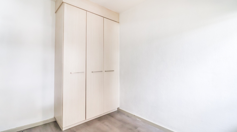 2 Bedroom Property for Sale in Beverley Gauteng