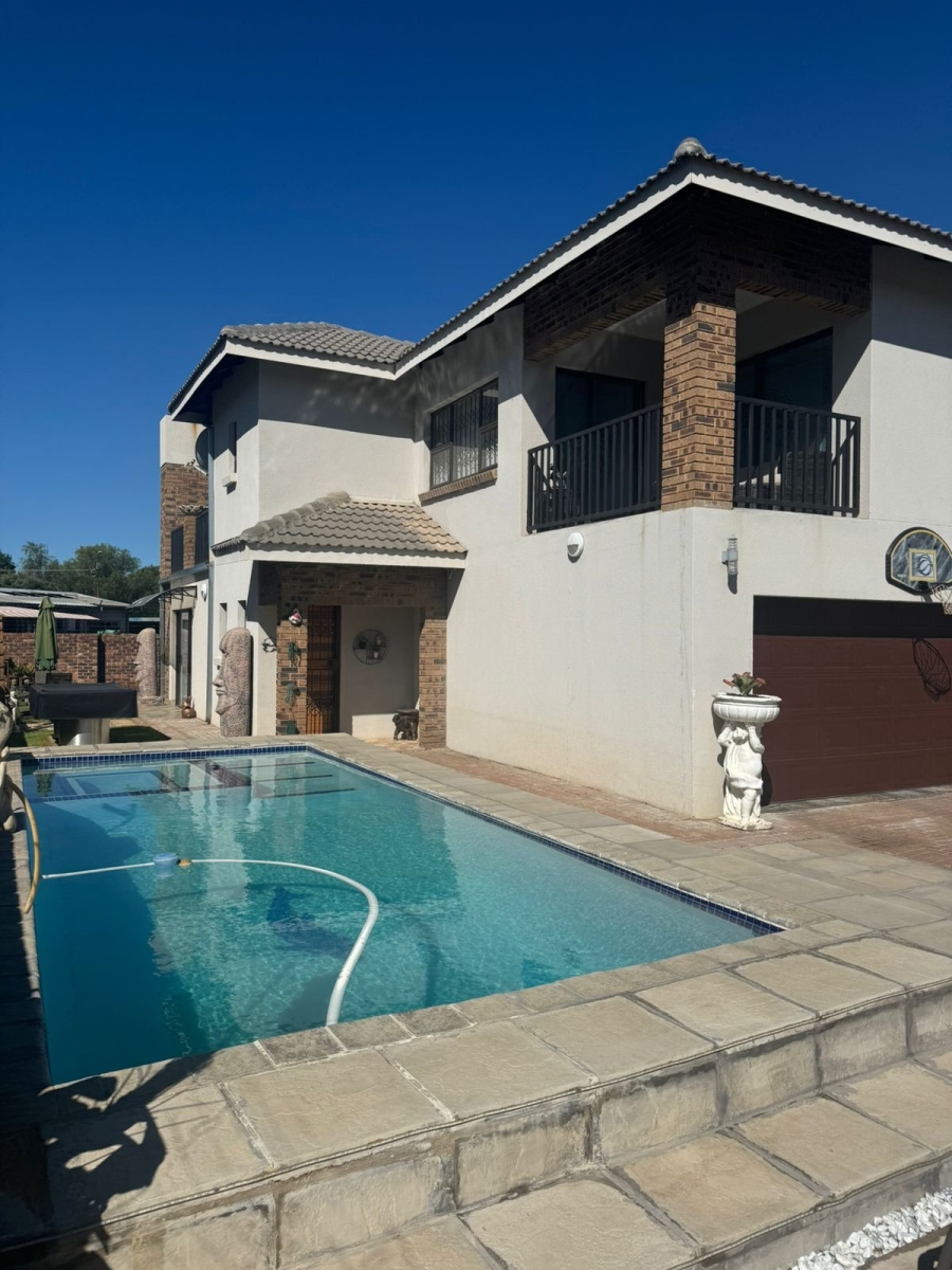 To Let 3 Bedroom Property for Rent in Meyerton Central Gauteng