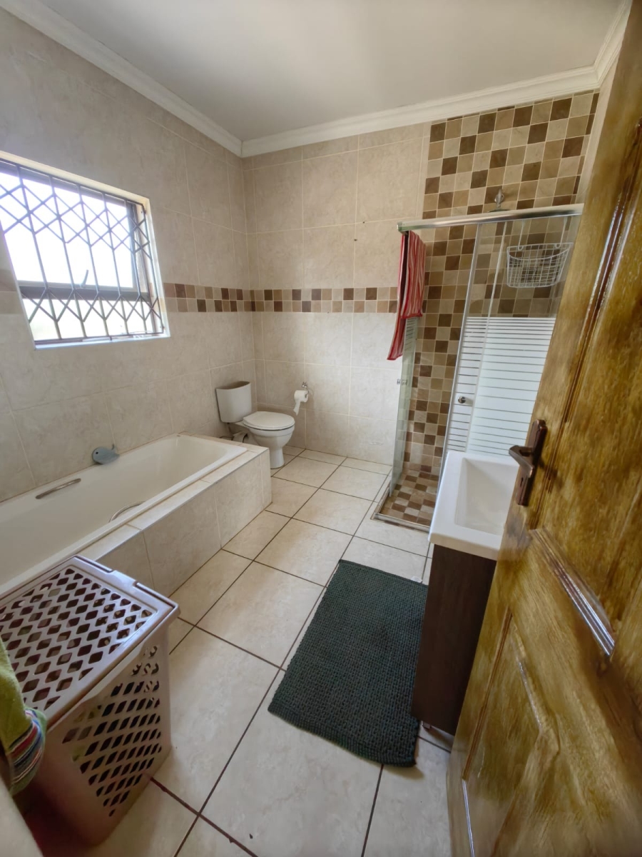To Let 3 Bedroom Property for Rent in Meyerton Central Gauteng