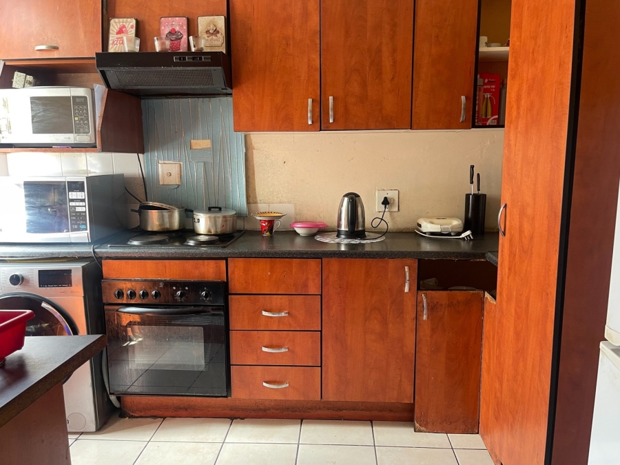 2 Bedroom Property for Sale in Kempton Park Central Gauteng
