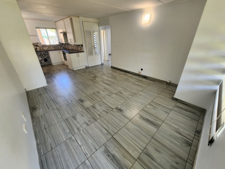 2 Bedroom Property for Sale in Beyers Park Gauteng