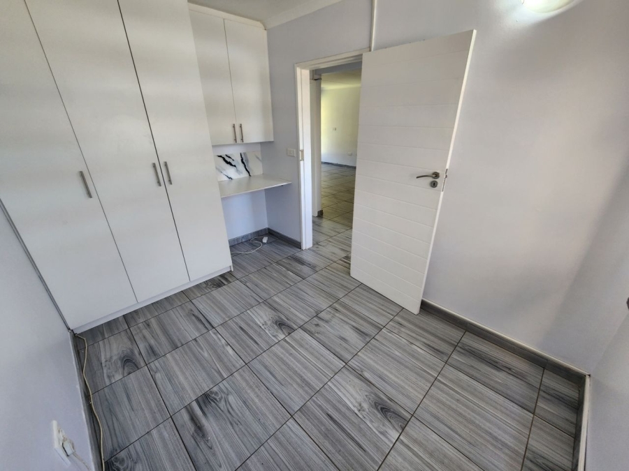 2 Bedroom Property for Sale in Beyers Park Gauteng