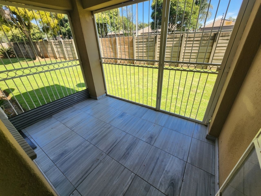 2 Bedroom Property for Sale in Beyers Park Gauteng