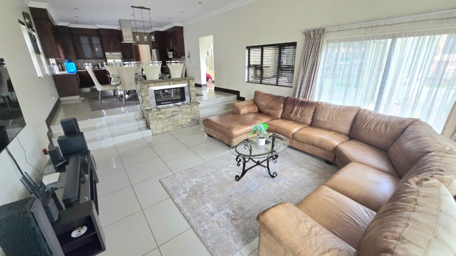 4 Bedroom Property for Sale in Blue Valley Golf Estate Gauteng