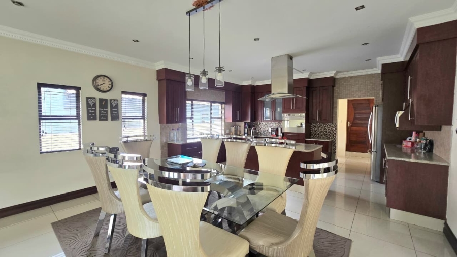 4 Bedroom Property for Sale in Blue Valley Golf Estate Gauteng