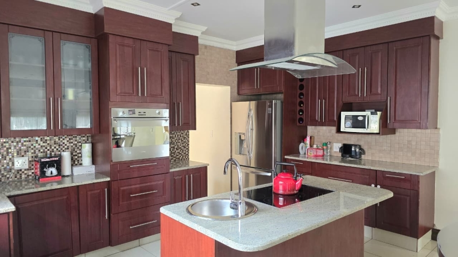 4 Bedroom Property for Sale in Blue Valley Golf Estate Gauteng