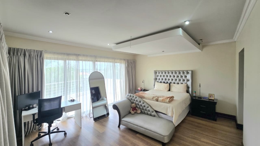 4 Bedroom Property for Sale in Blue Valley Golf Estate Gauteng