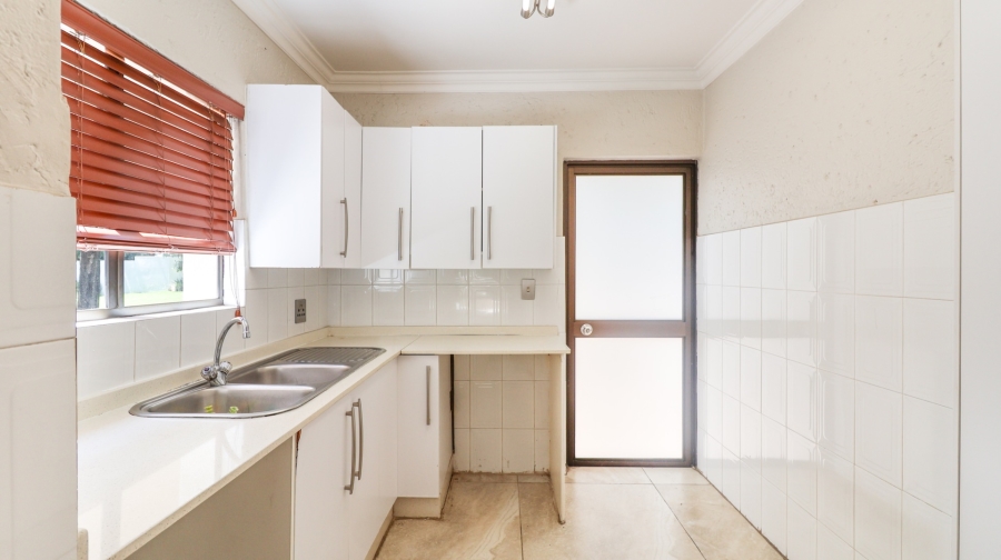 To Let 5 Bedroom Property for Rent in Dainfern Golf Estate Gauteng