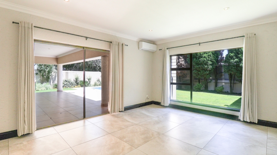 To Let 5 Bedroom Property for Rent in Dainfern Golf Estate Gauteng