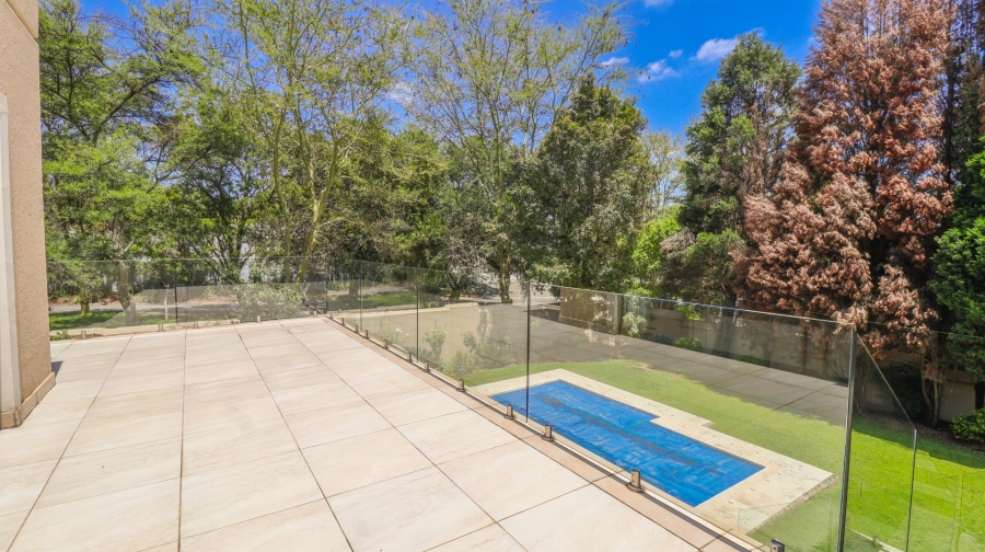 To Let 5 Bedroom Property for Rent in Dainfern Golf Estate Gauteng